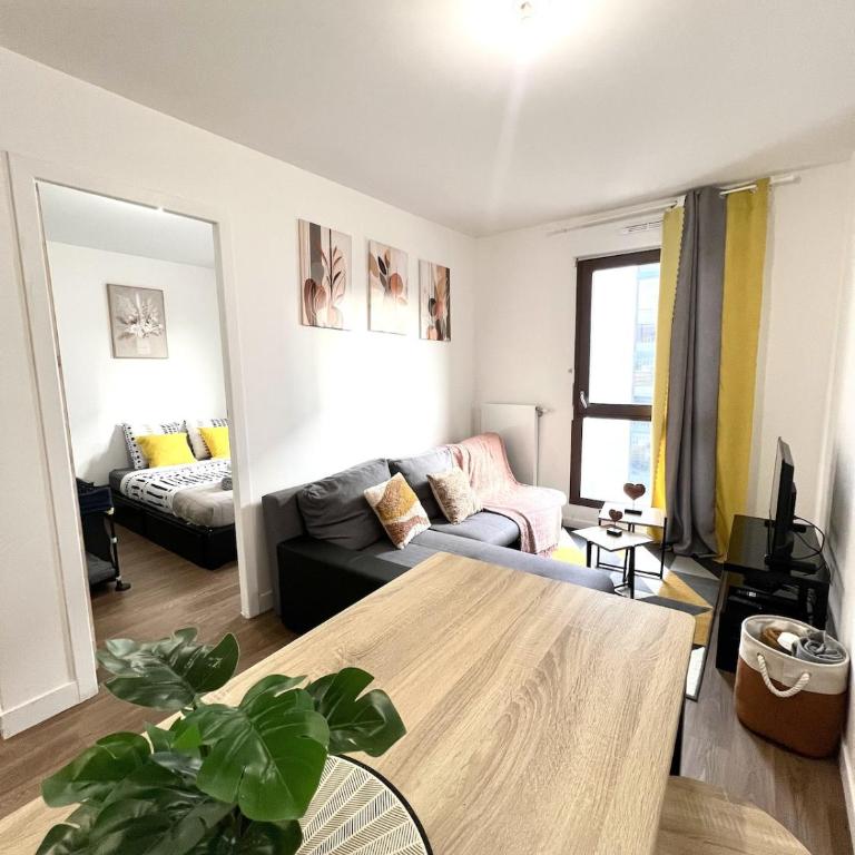 évasion parisienne - T2 Familial à Saint Denis - Apartamento de 1 dormitorio con vistas - 1