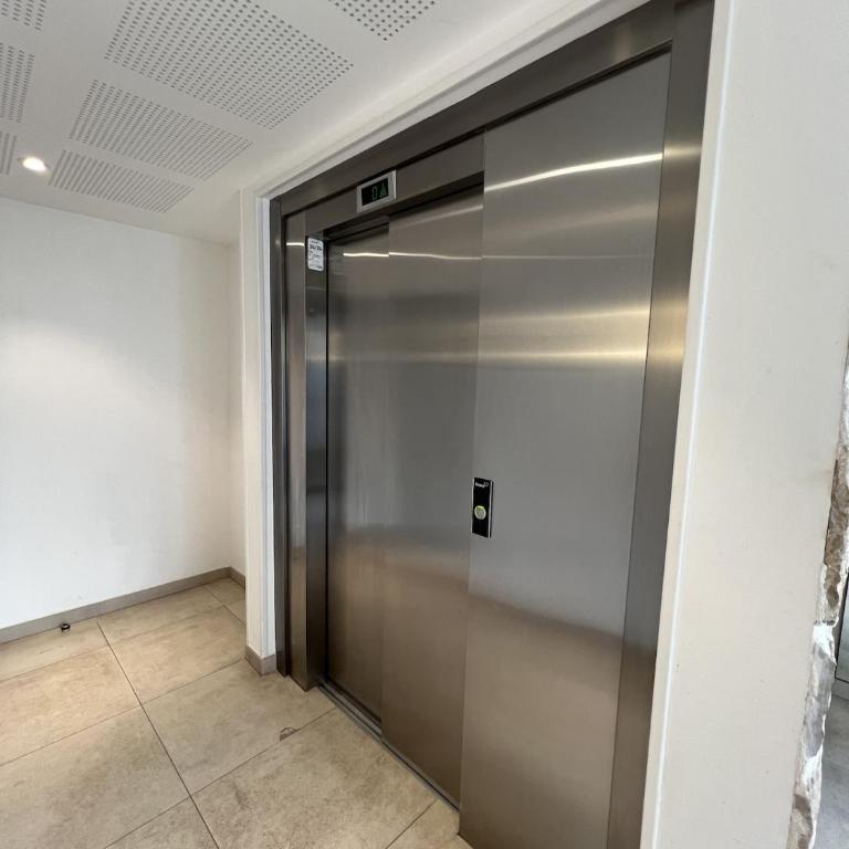 évasion parisienne - T2 Familial à Saint Denis - Apartamento de 1 dormitorio con vistas - 19