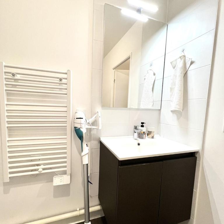 évasion parisienne - T2 Familial à Saint Denis - Apartamento de 1 dormitorio con vistas - 21