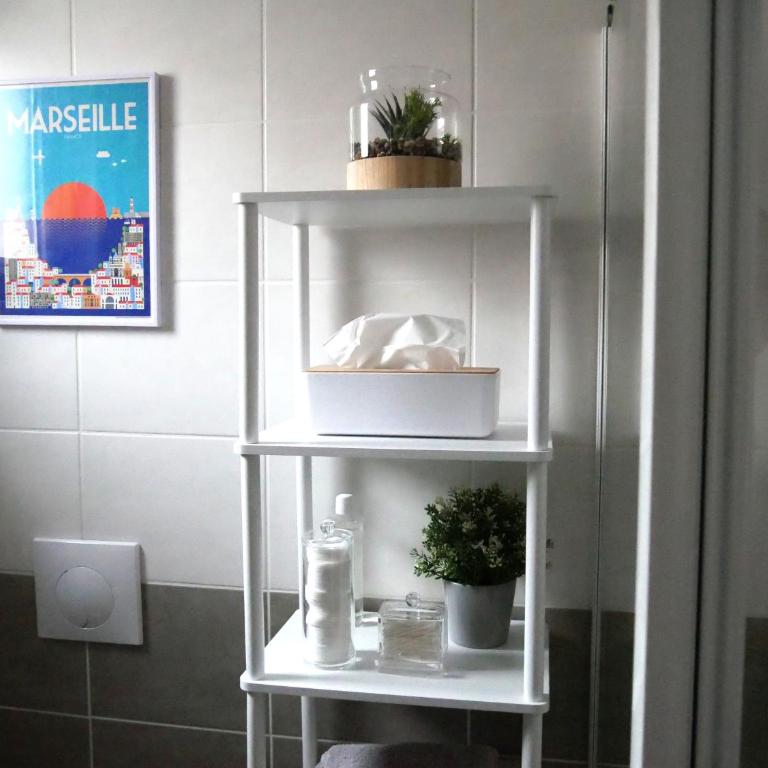 Studio Bleu Aix-en-Provence terrasse, piscine, parking - Appartamento con Terrazza - 16