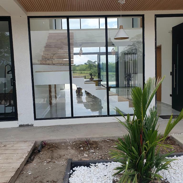 Luxury Villa in Cerritos ride horses nearby - Deluxe Villa - 11