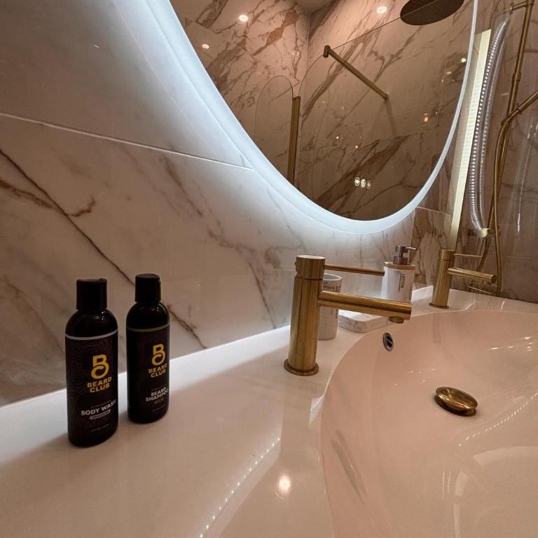 Magnifique Studio Champs Elysees Vue Tour Eiffel et Arc de Triomphe - Appartement 1 Chambre - 18