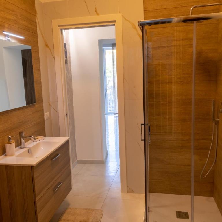 QuiSiSana Top - Camera Matrimoniale con Bagno Privato - 4