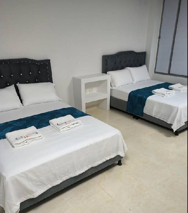 Hotel Oasis Juncal - Family Room - 2