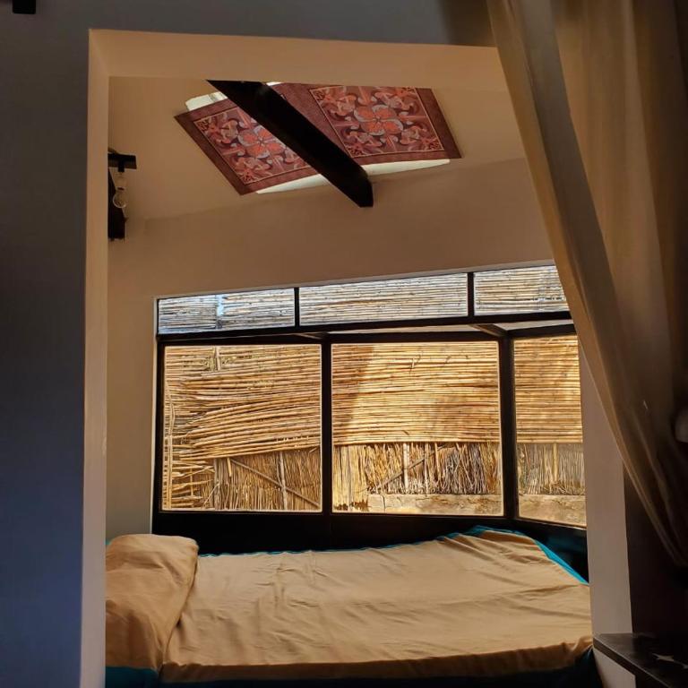 Castillo ARKADIA - Family Room with Private Bathroom - 1