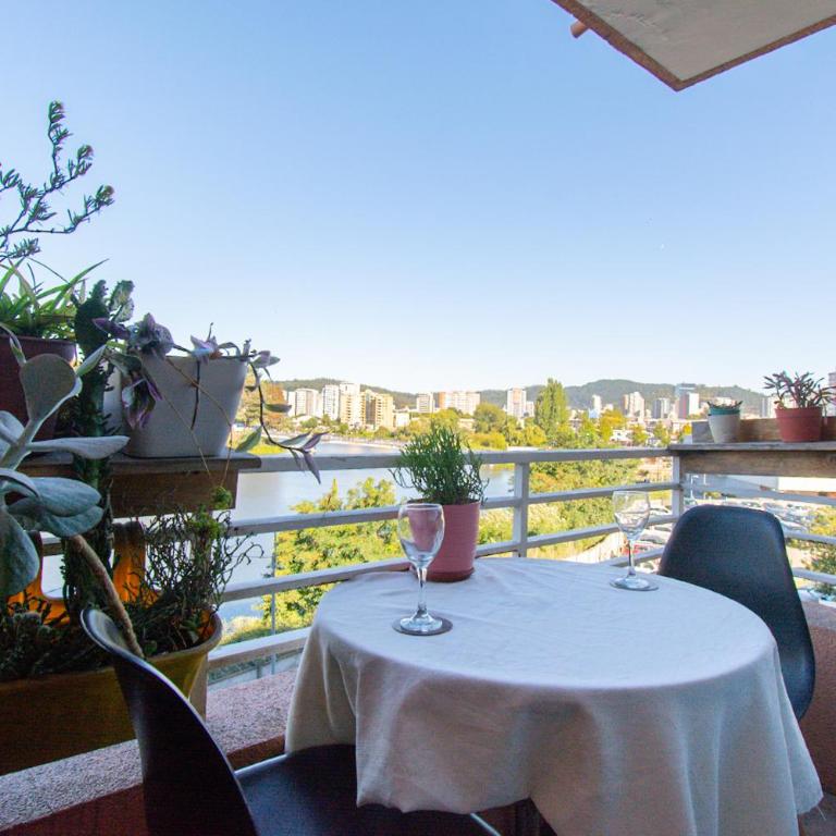 Vista Premium Laguna Centro Concepción - Three-Bedroom Apartment - 35