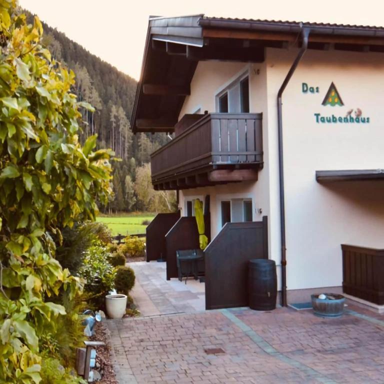 Apartment with terrace in Hollersbach - Two-Bedroom Apartment - 1
