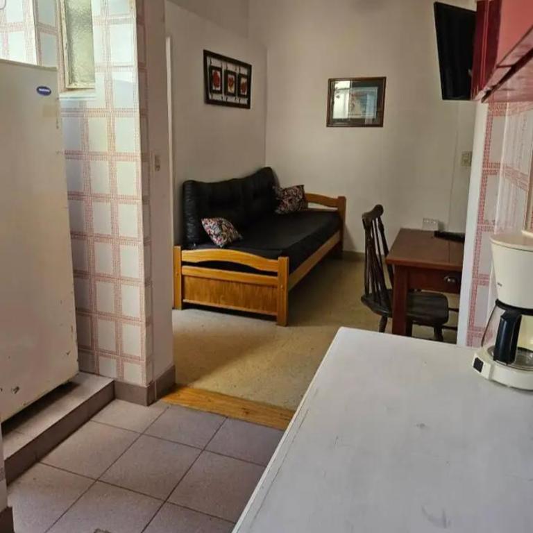 Almirante Brow - One-Bedroom Apartment - 11