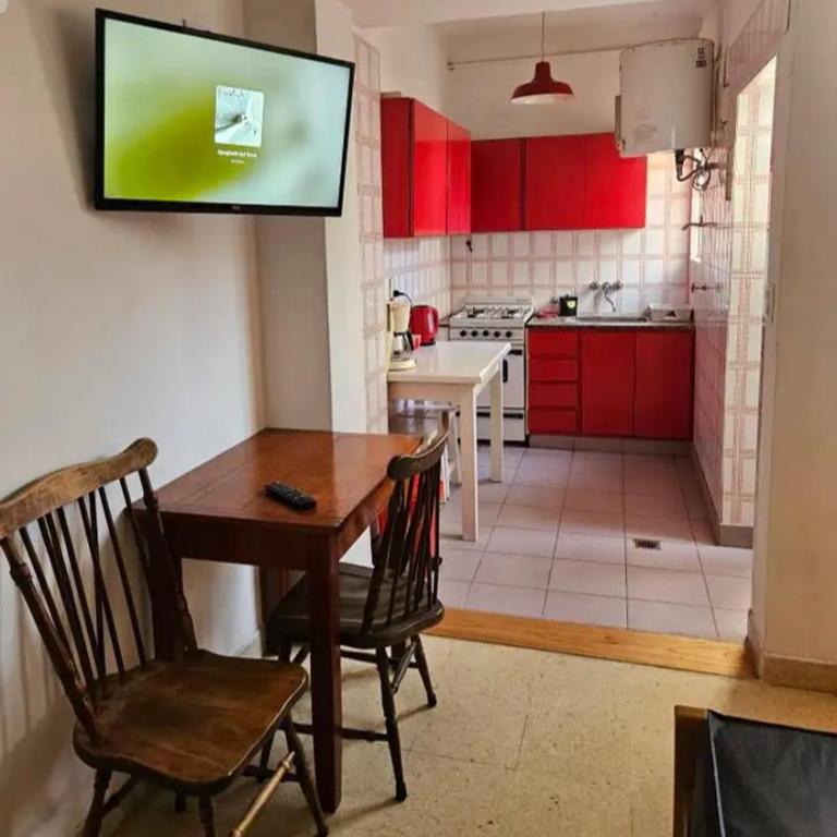 Almirante Brow - One-Bedroom Apartment - 12