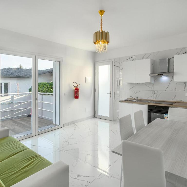 Apartment with Pool in Bibione 53920 - Appartamento - 2