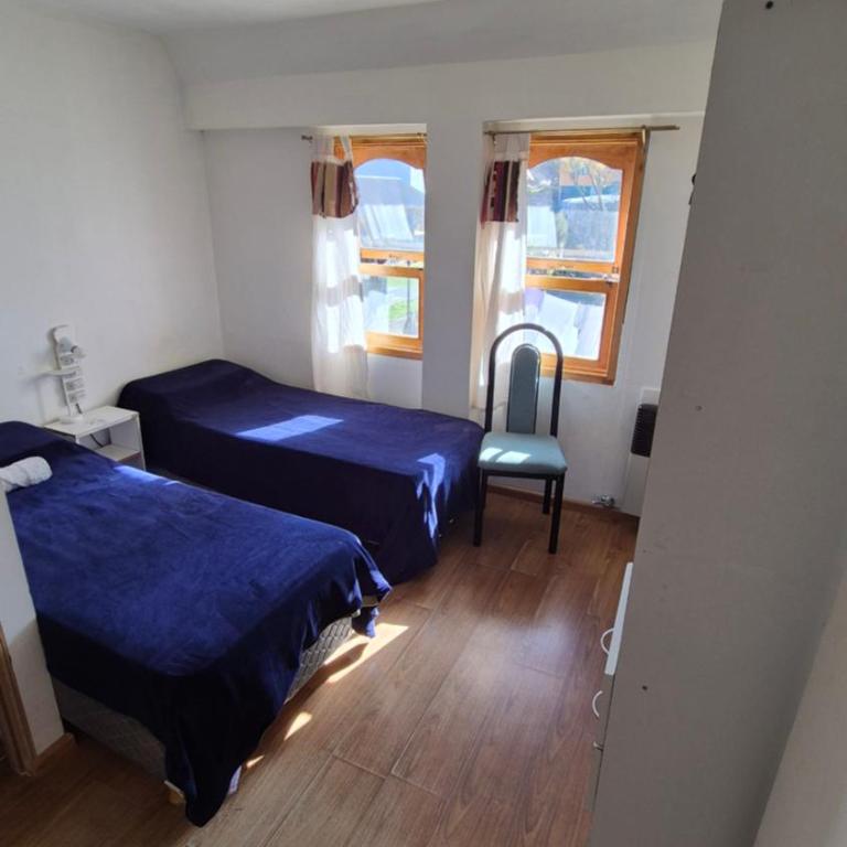 hostel comunidad Ushuaia - Twin Room with Private Bathroom - 2