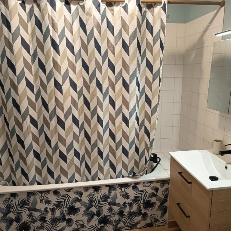 T1 Bis Cosy avec 6 couchages proche de la mer - Quartier Minimes - Appartement 1 Chambre - 6