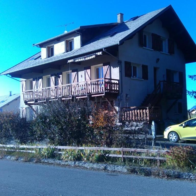 Lamour - Appartement avec Vue sur la Montagne - 1