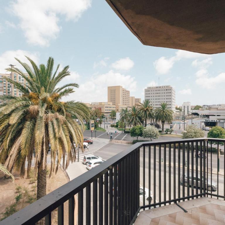 Monlar Campanar - One-Bedroom Premium Apartment - 15
