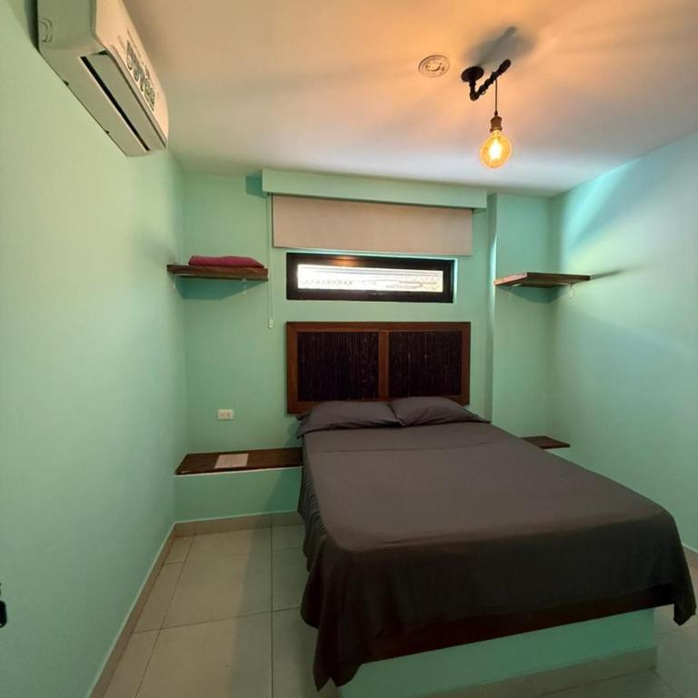 Distrito Hostel - Habitación Doble Estándar con baño compartido - 6