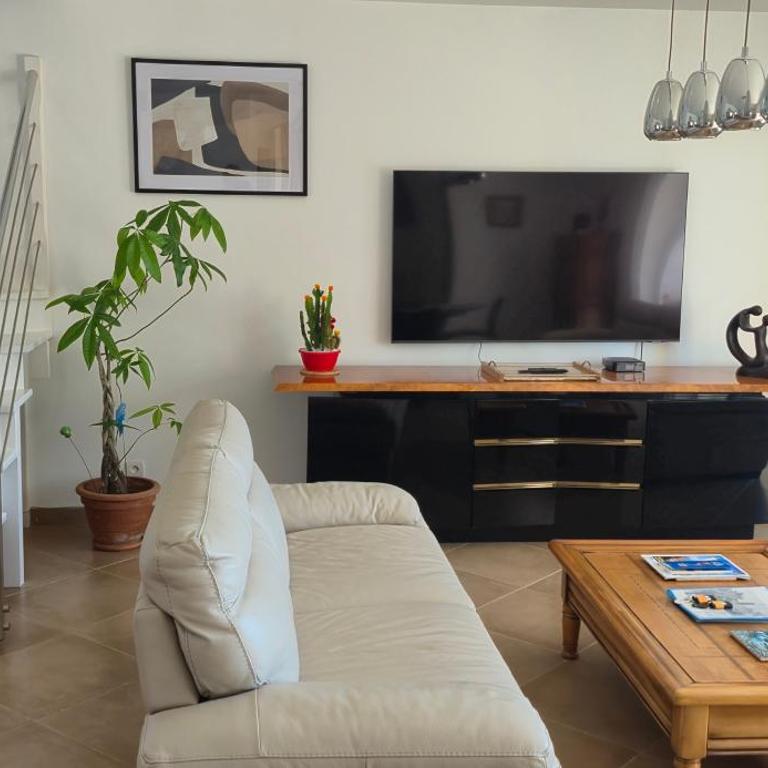 jolie villa avec vue mer - Villa 3 Chambres - 27