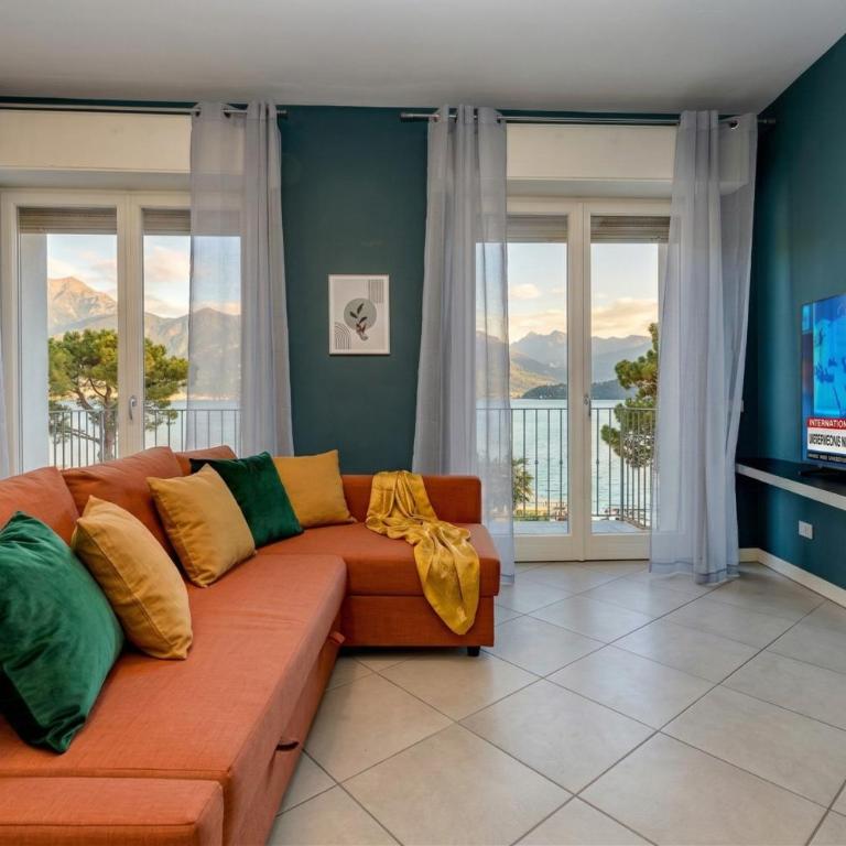 Cocktail Lake Front Family apartment DesenzanoLoft Official Partner Homes & Villas by Marriott Bonvoy - Appartamento con 2 Camere da Letto e Vista Lago - 11