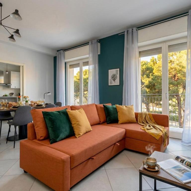 Cocktail Lake Front Family apartment DesenzanoLoft Official Partner Homes & Villas by Marriott Bonvoy - Appartamento con 2 Camere da Letto e Vista Lago - 13