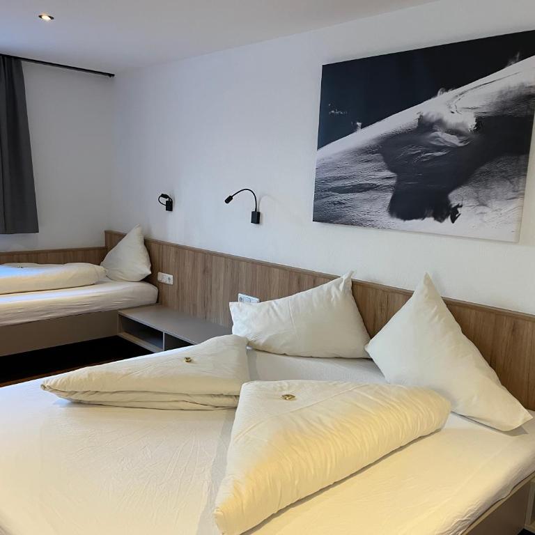Apart Hotel Neier - Deluxe One-Bedroom Apartment - 5