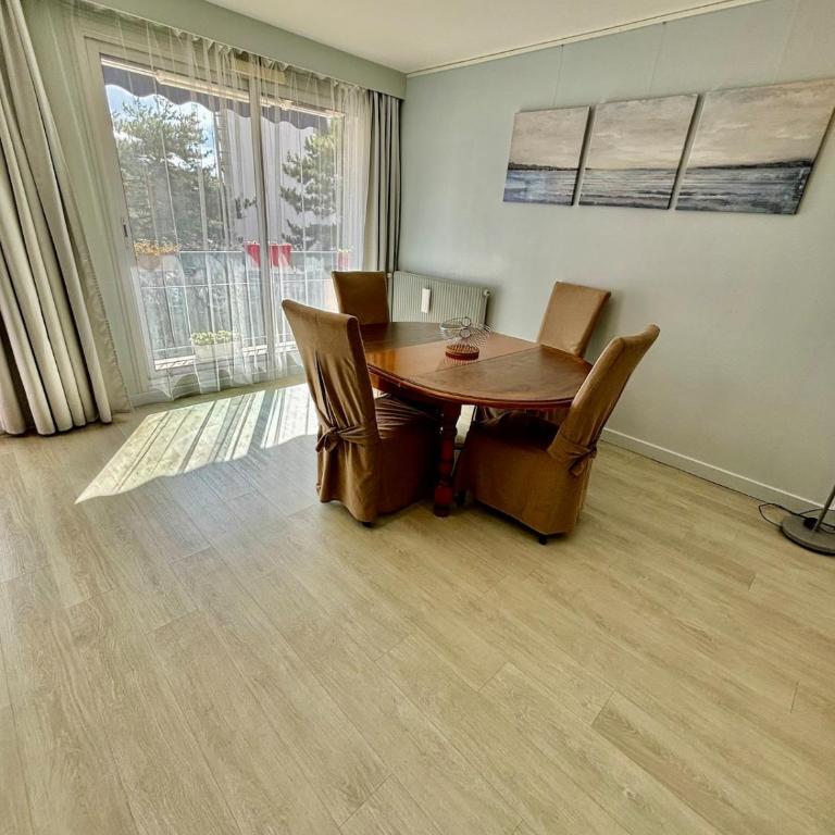 2 Bedrooms, Secure residence, Parking! - Appartement 2 Chambres - 7