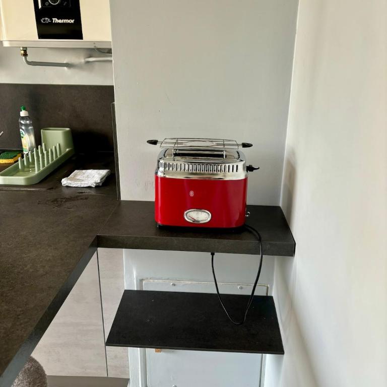2 Bedrooms, Secure residence, Parking! - Appartement 2 Chambres - 14