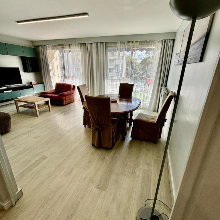 2 Bedrooms, Secure residence, Parking! - Appartement 2 Chambres - 20