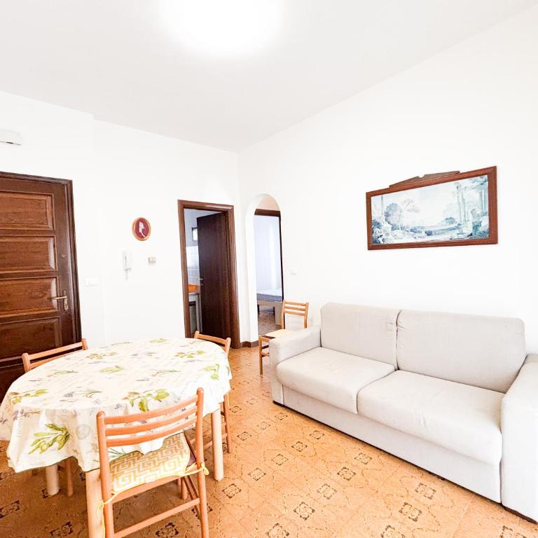 Due Camere, Vicino al Mare - VILLA BATTOCCHIO - Casa Vacanze - 12