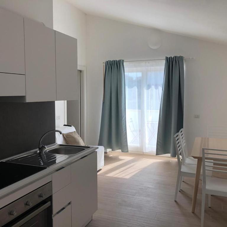 RS305 - Marcelli, nuovo bilocale fronte mare - One-Bedroom Apartment - 6