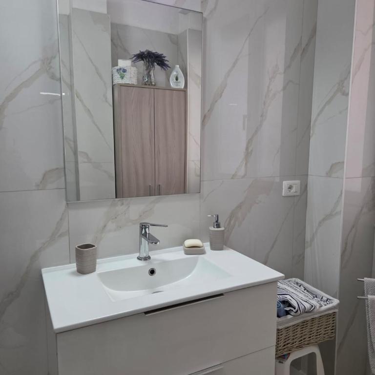 Dimora del viaggiatore - Two-Bedroom Apartment - 15