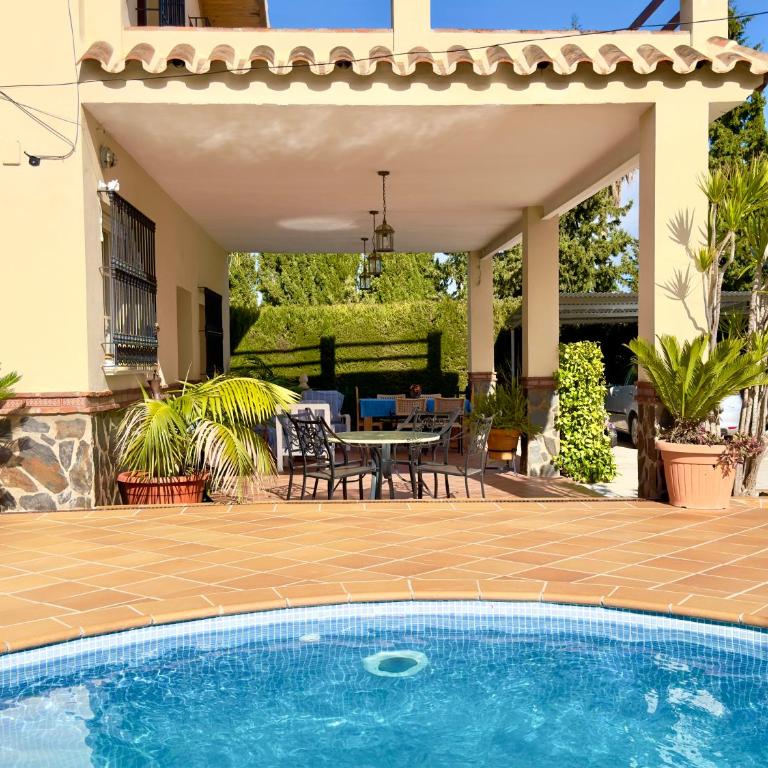 Finca La Terraza - Five-Bedroom House - 71