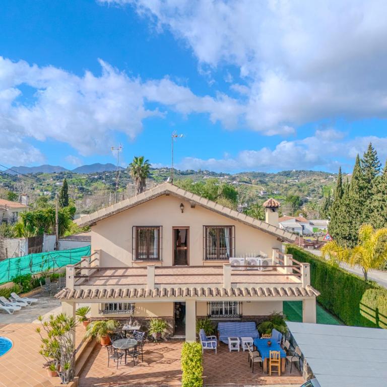 Finca La Terraza - Five-Bedroom House - 2
