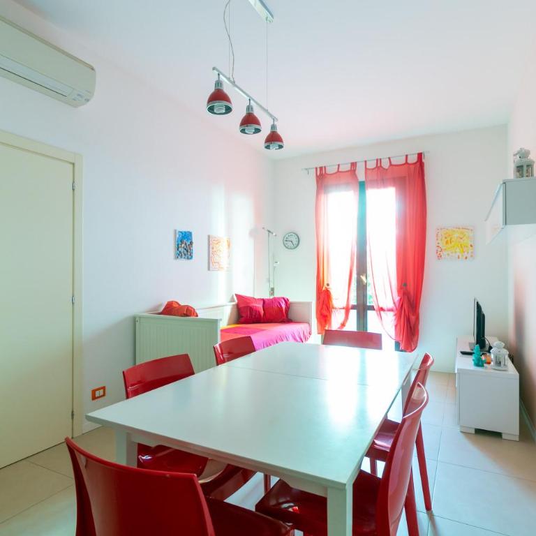Condominio La Villa - Appartamento con 2 Camere da Letto e Vista Giardino - 13