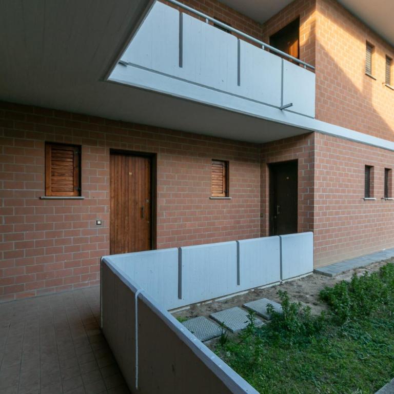 Condominio La Villa - Appartamento con 2 Camere da Letto e Vista Giardino - 28