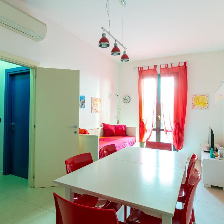Condominio La Villa - Appartamento con 2 Camere da Letto e Vista Giardino - 12