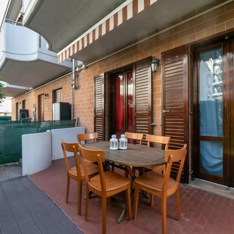 Condominio La Villa - Appartamento con 2 Camere da Letto e Vista Giardino - 22