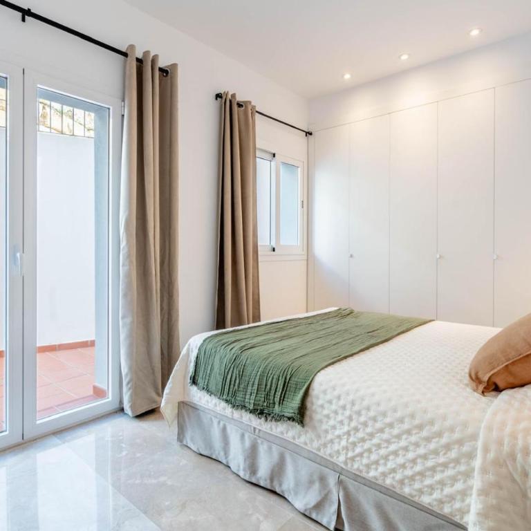 Bella Vista Benahavis - Apartamento de 3 dormitorios con vistas al mar - 10