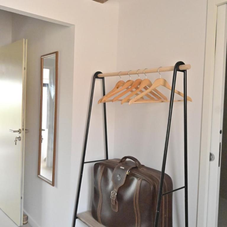 Maison de charme 12 personnes avec 3 suites indépendantes au Mas Conte à Canet en Roussillon - Three-Bedroom Vacation Home - 13