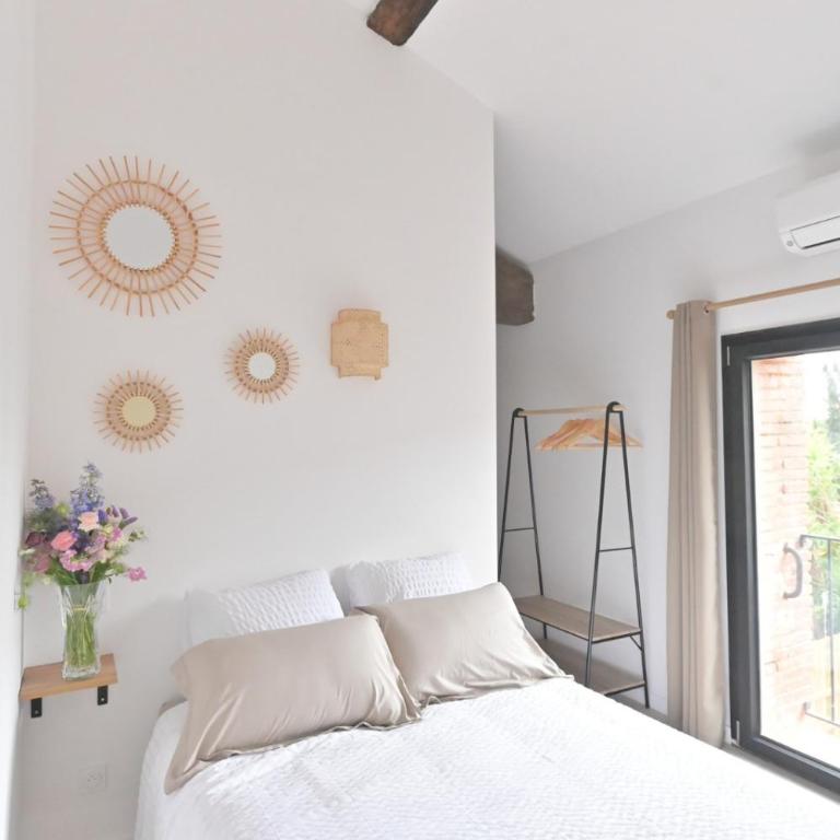 Maison de charme 12 personnes avec 3 suites indépendantes au Mas Conte à Canet en Roussillon - Three-Bedroom Vacation Home - 15