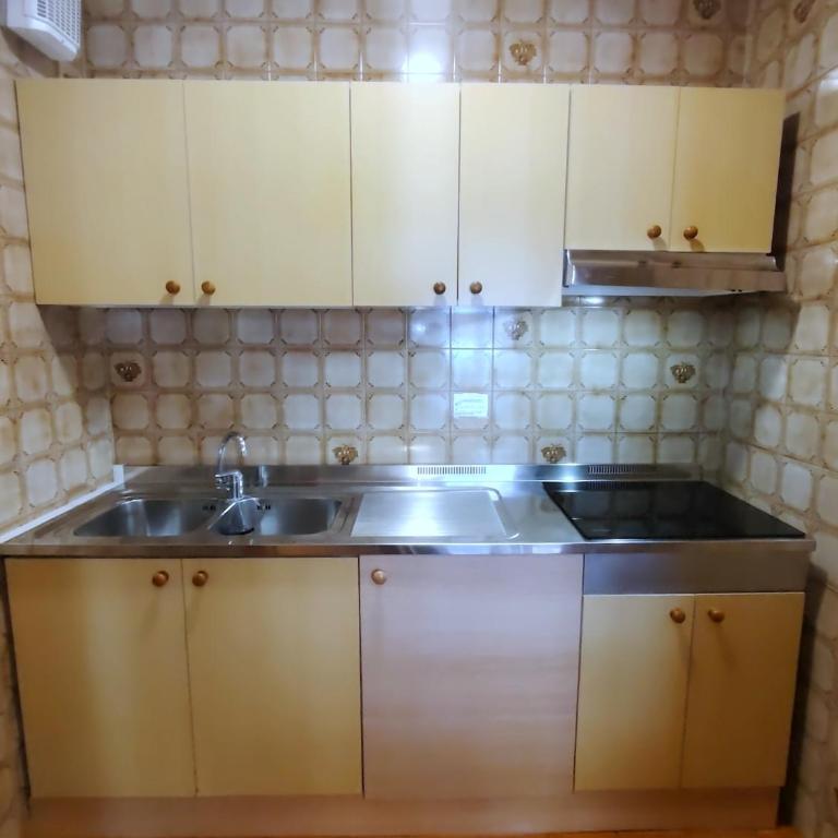 Orchidea - Appartamento con 2 Camere da Letto - 11