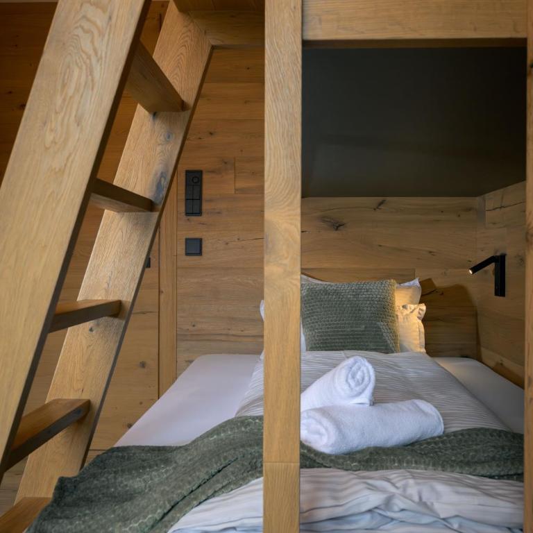 Boutique ChaletS Alpi - Private Sauna & Garden - Chalet House with Sauna & Garden - 32
