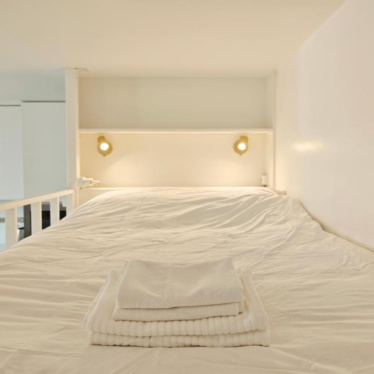 Bright Paris Apt Bastille Nation for 3 Guests - Apartamento de 1 dormitorio - 3