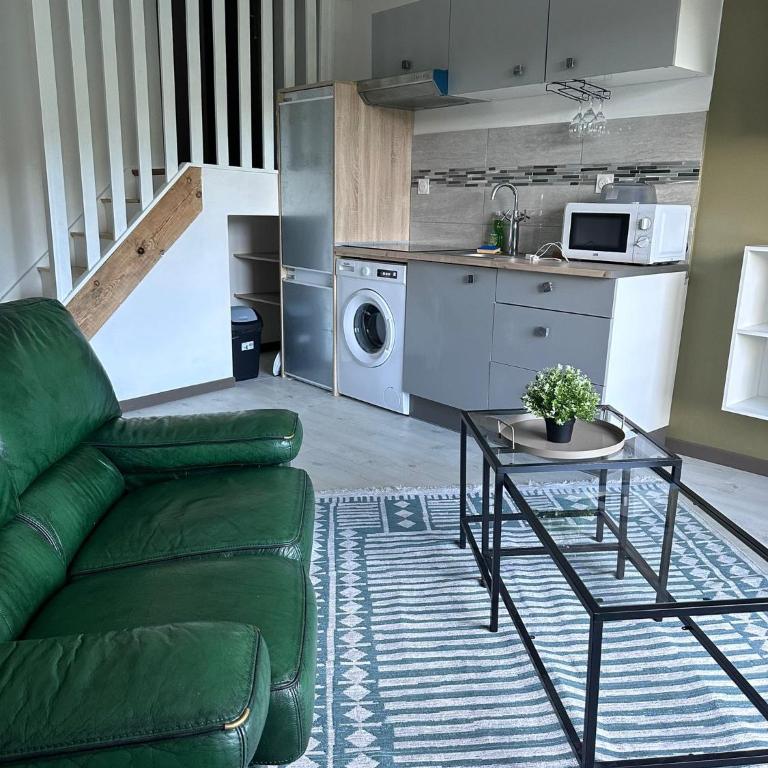 Bienvenue chez Mia Elikya et Junior - Apartamento de 1 dormitorio con vistas - 1