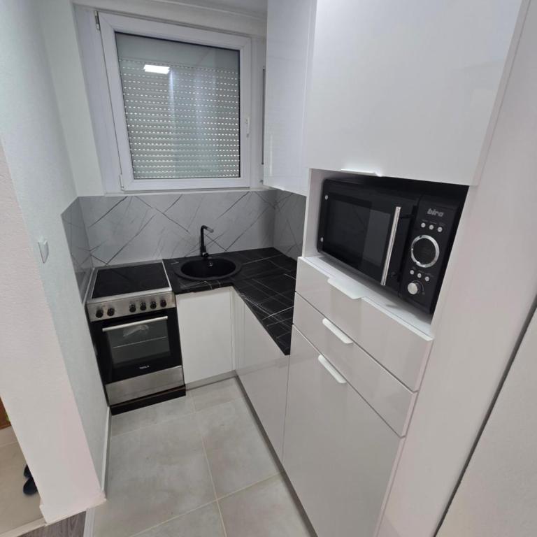 Apartman Central Lux - Apartman sa 1 Spavaćom Sobom - 2