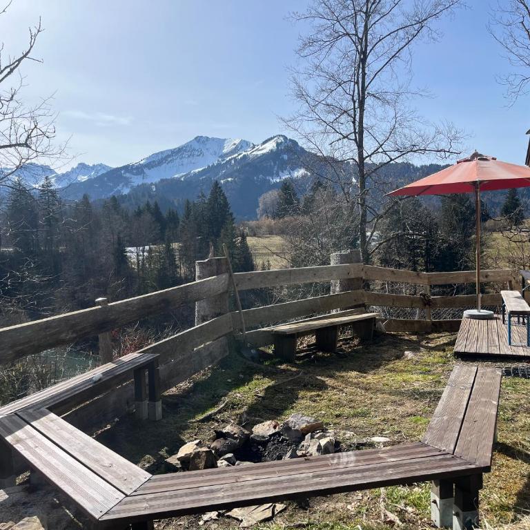 Gemütliche Hütte in der Natur mit herrlicher Aussicht - Ferienhaus - 16