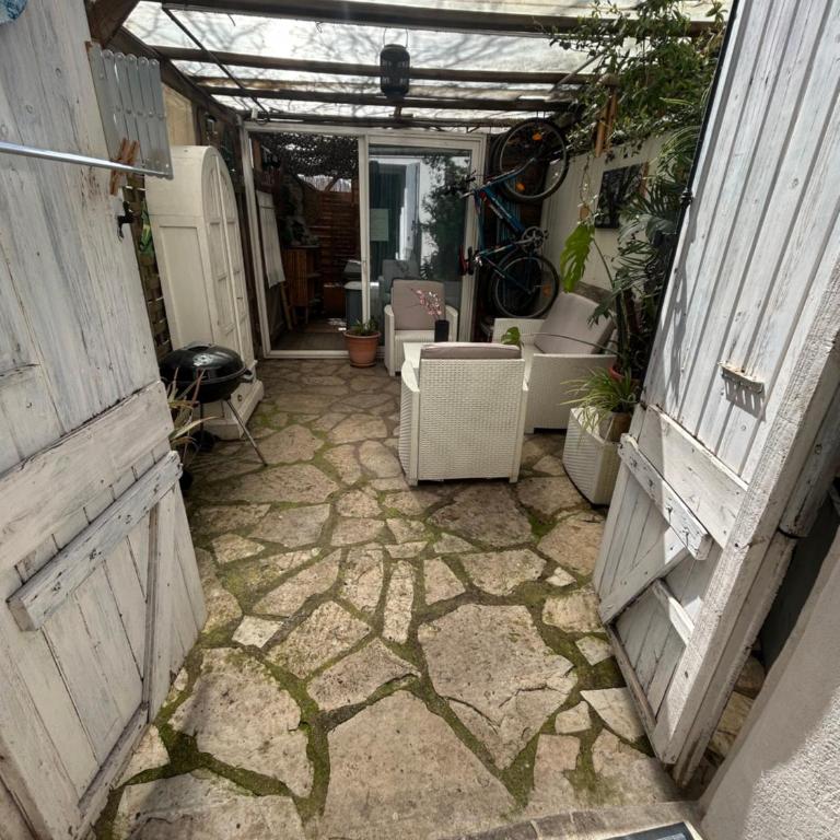 Studio Montana sur agde, avec option jacuzzi à 30e par jour - Appartement 1 Chambre - 5