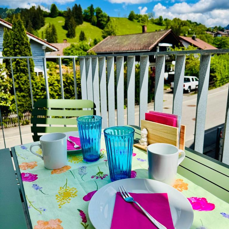 Berg Fux - 5 neue wohlfühl Ferienwohnungen mit Bergblick, Balkon, Parkplatz, nahe Oberstdorf - Family Apartment - two bedrooms with Mountain View, Dogs Allowed - 12
