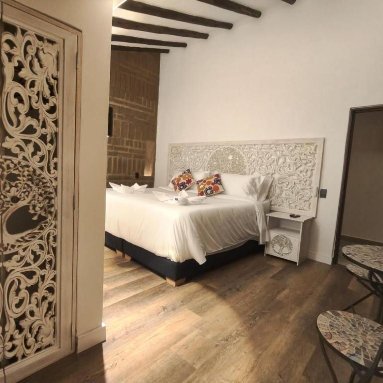 Hotel Boutique El Carmel - Suite Junior con terraza - 1