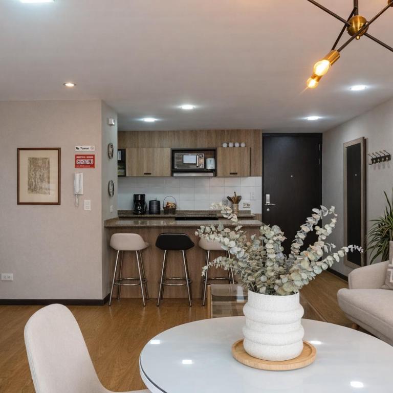 Like a Home - 2Bedrooms - QueenBed - Balcony - Parking - 7Th FLOOR - Apartment with Balcony - 23