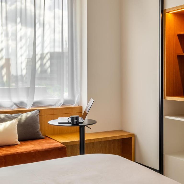 FirstName Bordeaux, Part of JdV by Hyatt - Chambre King avec Vue sur le Parc - 2