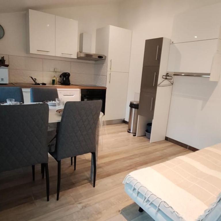 Résidence des Fleurs - Les Escapades Cosy - 1 à 4 personnes - Apartment mit 1 Schlafzimmer und Gartenblick - 2